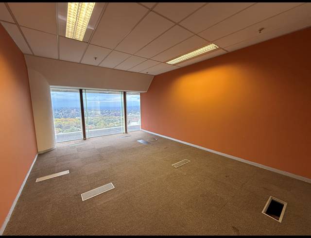 1,477M² OFFICE TO LET IN AUCKLAND PARK